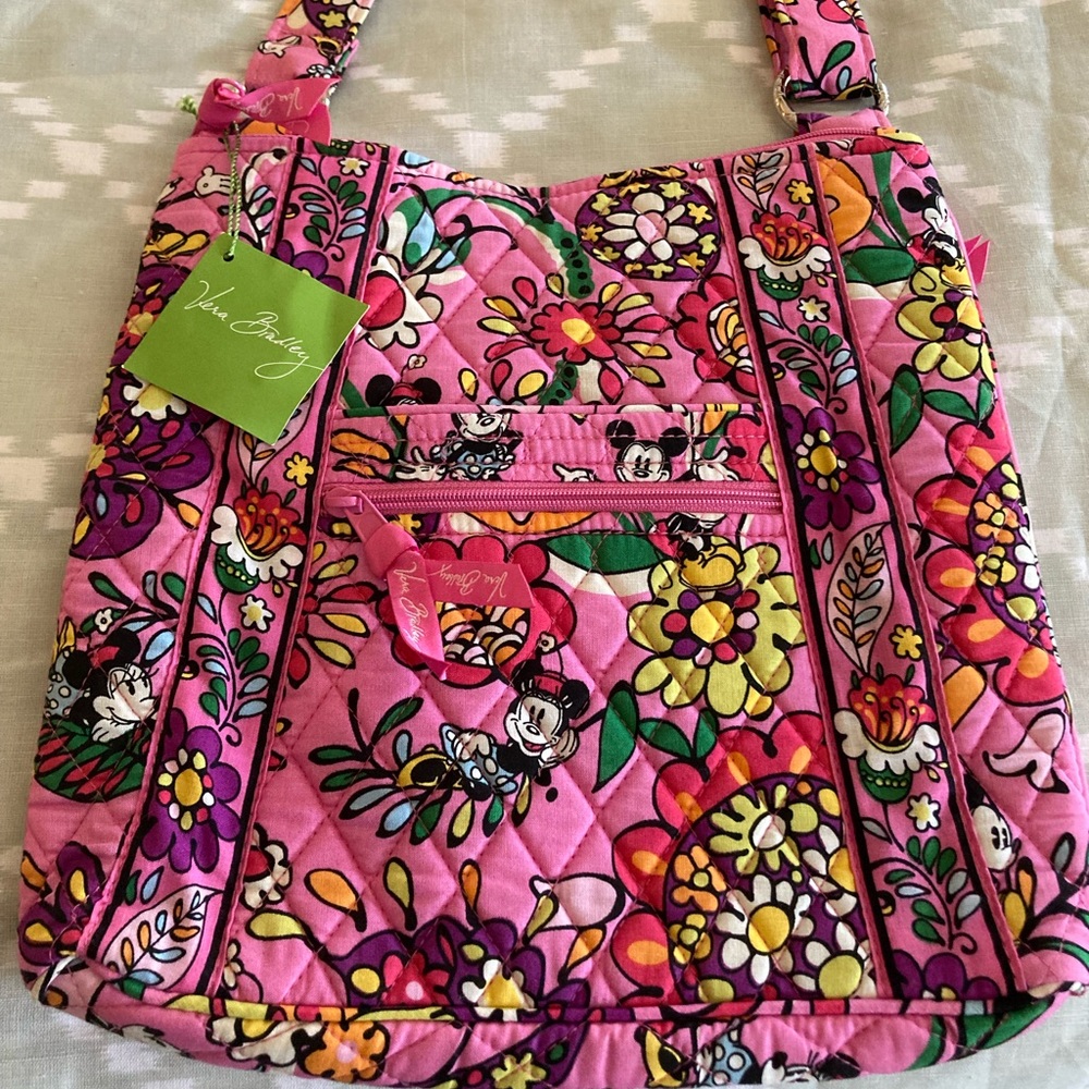 NWT Pink Minnie Mouse Bouncing Bouquet Vera Bradley crossbody.
